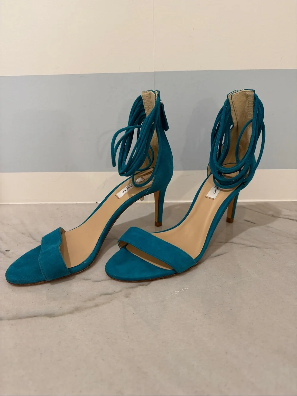 LK Bennett Teal Suede Ankle Wrap Heels Made in Spain 40 (US 8.5/9) NWOT